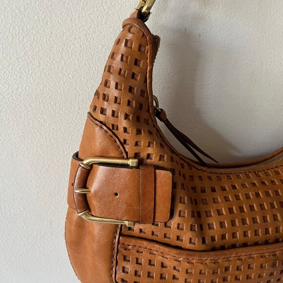 VINTAGE MICHAEL MICHAEL KORS LEATHER BUCKLE HOBO SHOULDER BAG - Picture 2 of 10